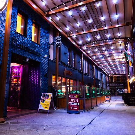 Crown Quarter Hotel Wexford Exterior foto